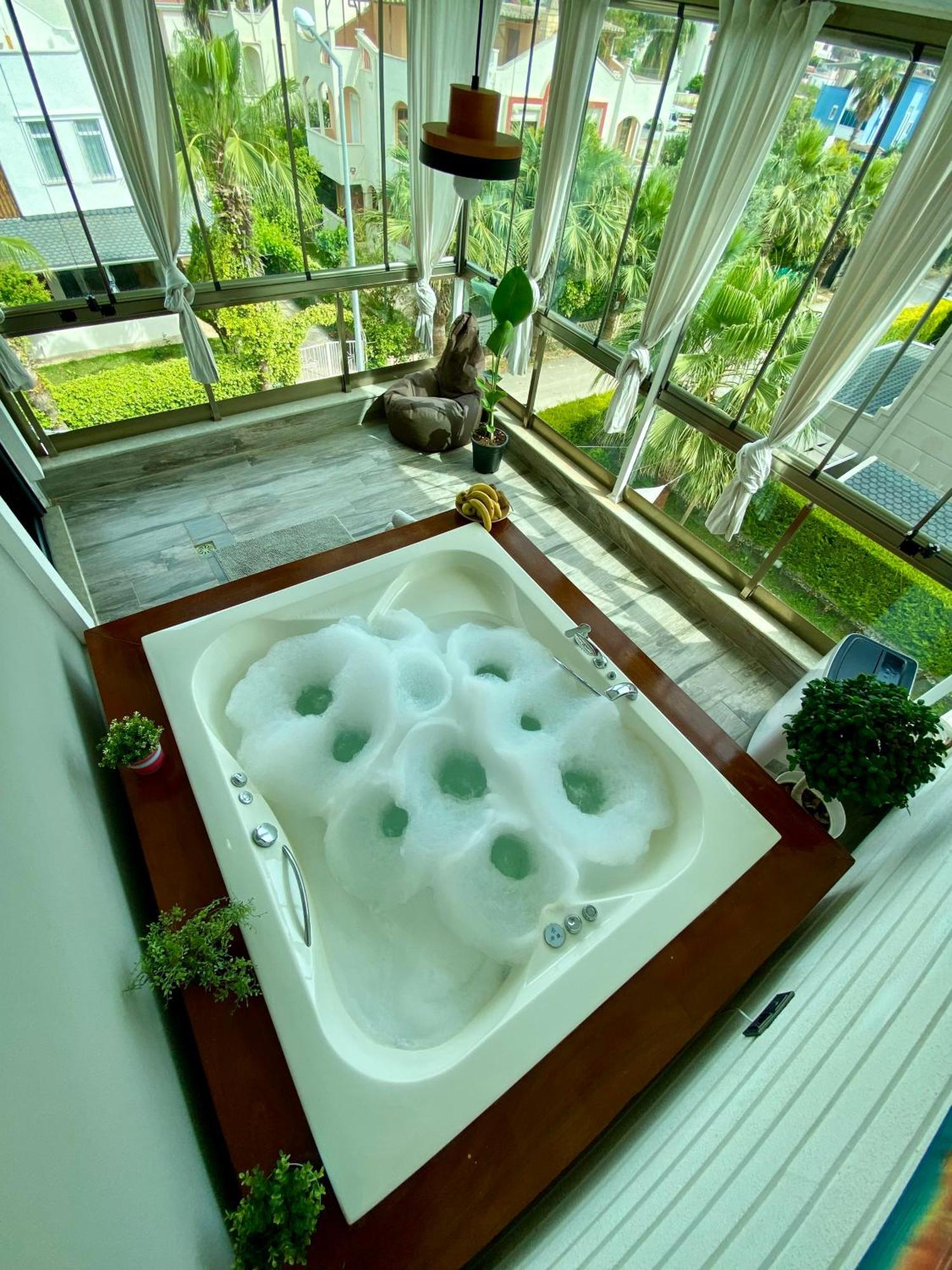 Villa Annabell1 With Swimming Pool And Jacuzzi, 3 Floors Belek Eksteriør bilde
